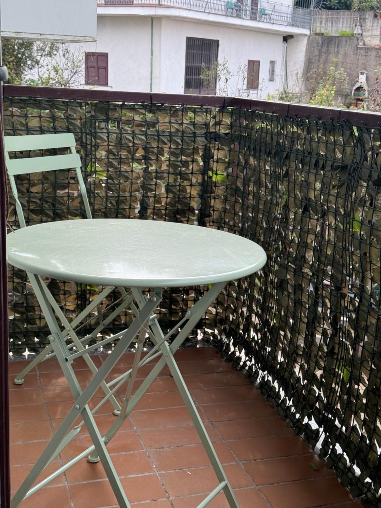 Serravalle Shop&stay