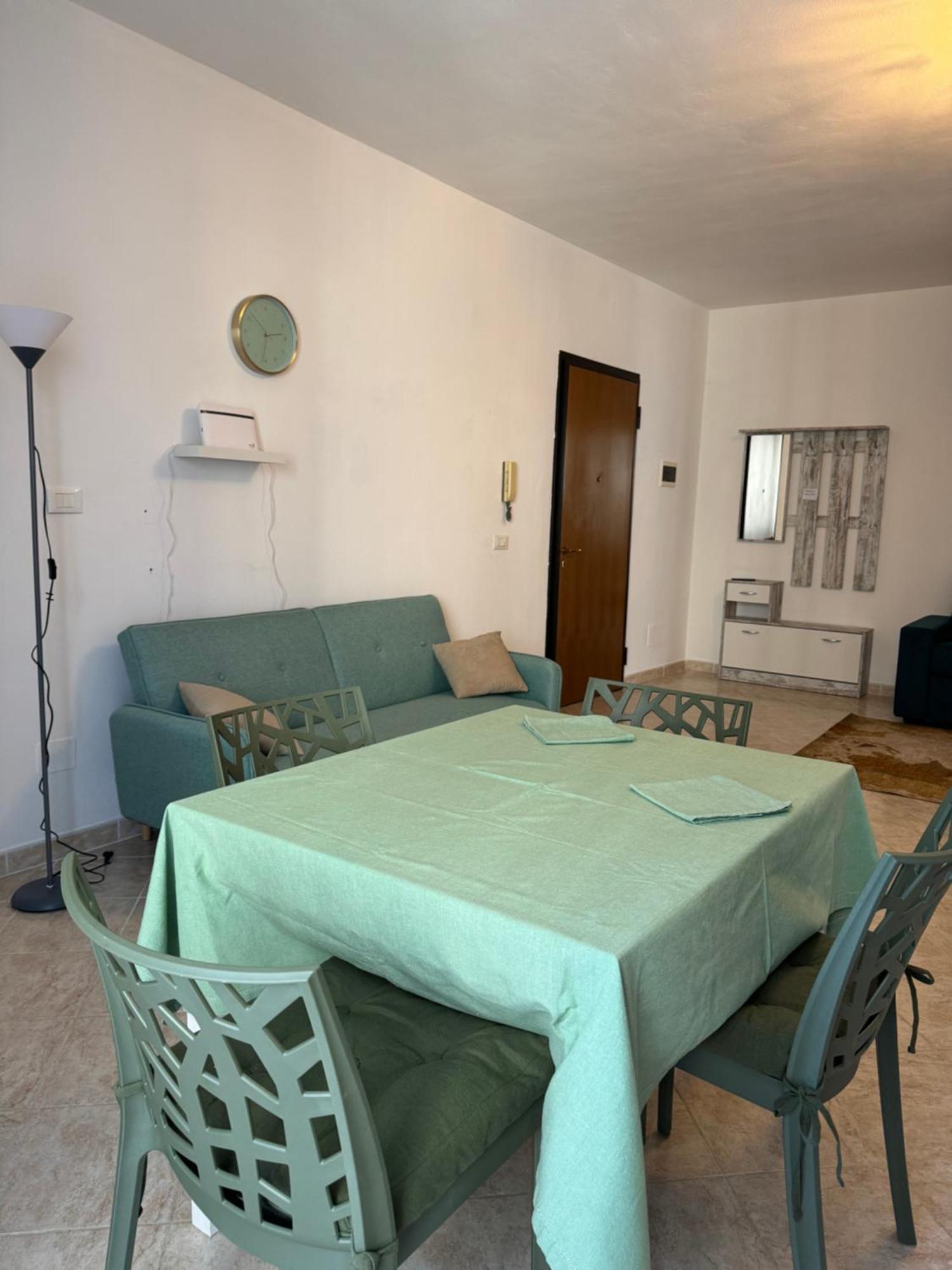 Serravalle Shop&stay *